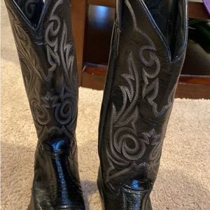 Cowboys boots
